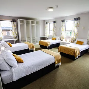 Jbs Student Campus Hotel